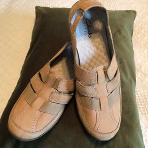 Clarks Privo slip on shoe 81/2 M